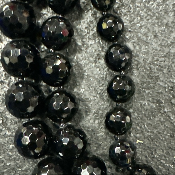 925 Black glass Beaded 3 Strand 18-20” Necklace - Picture 4 of 4